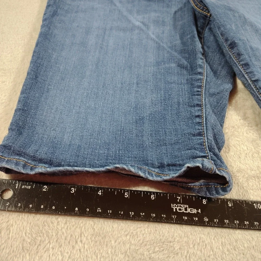 Levis Bermuda Jean Shorts Ladies 32/11 Blue Denim Outdoor Stretch Comfort Garden